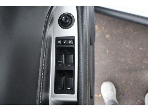 Used 2017 Jeep Compass High Altitude image 11