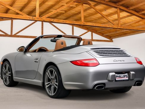 Used 2009 Porsche 911 Carrera RWD image 4