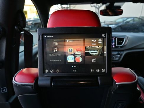 Used 2020 Chrysler Pacifica Limited w/ Quick Oder Package 2EV RED-S image 40