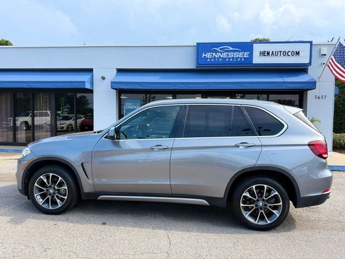 Used 2017 BMW X5 xDrive35i w/ Premium Package AWD/4WD image 22