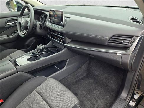 Used 2026 Nissan Rogue SV FWD image 20