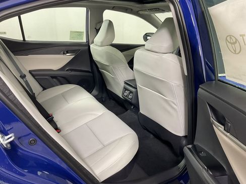 New 2026 Toyota Camry XLE image 18