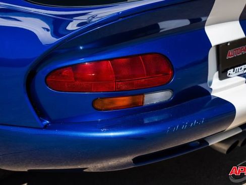 Used 1996 Dodge Viper GTS image 45