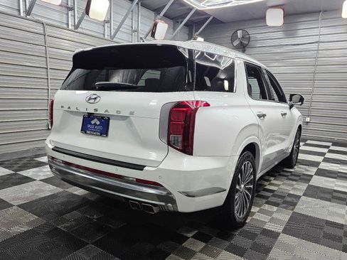Used 2024 Hyundai Palisade Calligraphy FWD image 6