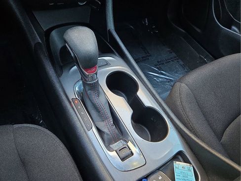 Used 2024 Chevrolet Malibu RS image 30