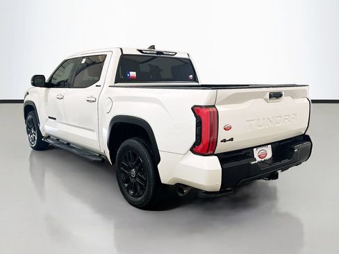 Used 2024 Toyota Tundra Limited AWD/4WD image 6