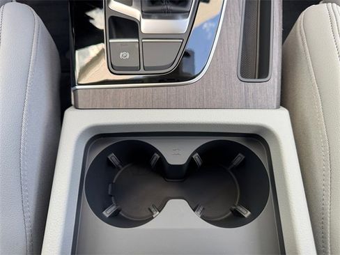 Used 2025 Audi Q5 2.0T Premium Plus image 19