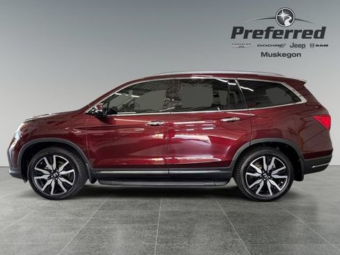 Used 2022 Honda Pilot Touring image 9