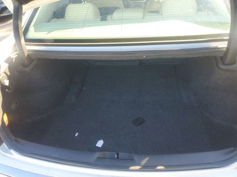 Used 2016 Chrysler 300 Limited w/ Driver Convenience Group image 13