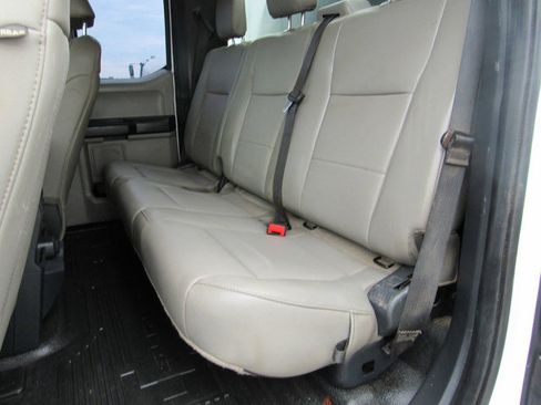 Used 2022 Ford F550 2WD SuperCab Super Duty image 29