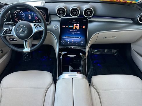 Certified 2025 Mercedes-Benz C 300 4MATIC Sedan image 12