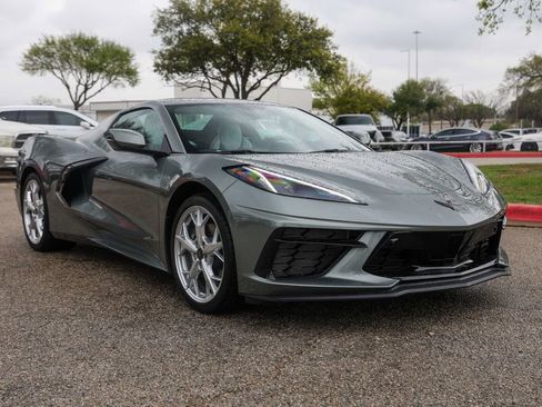 Used 2022 Chevrolet Corvette Stingray Preferred Conv w/ 2LT image 6