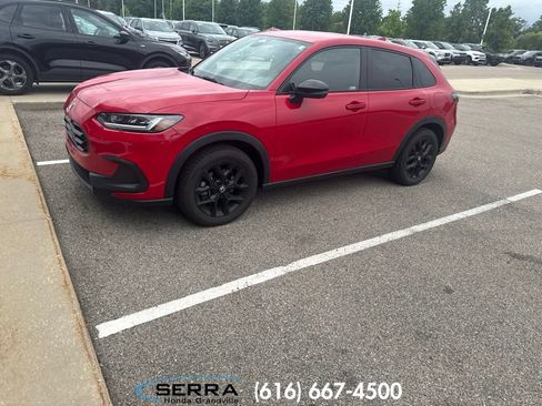 Certified 2024 Honda HR-V Sport image 1