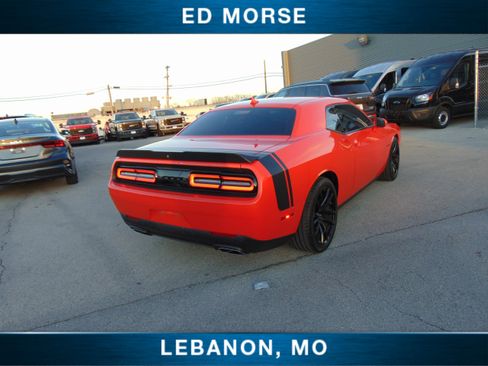 Used 2021 Dodge Challenger R/T w/ Performance Handling Group image 6