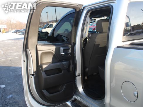 Used 2019 Chevrolet Silverado 1500 LT w/ All Star Edition image 19