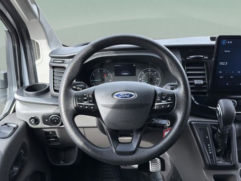 Used 2024 Ford Transit 350 XLT image 11