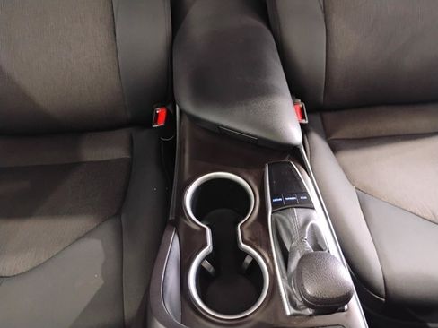 Used 2023 Toyota Camry LE FWD image 40