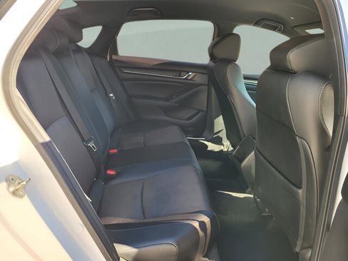 Used 2020 Honda Accord Sport image 20