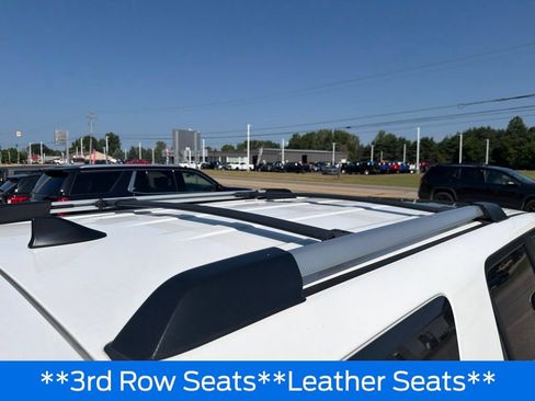 Used 2023 Toyota 4Runner SR5 Premium w/ Moonroof Package AWD/4WD image 28
