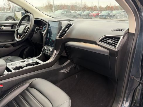Used 2022 Ford Edge SEL image 10