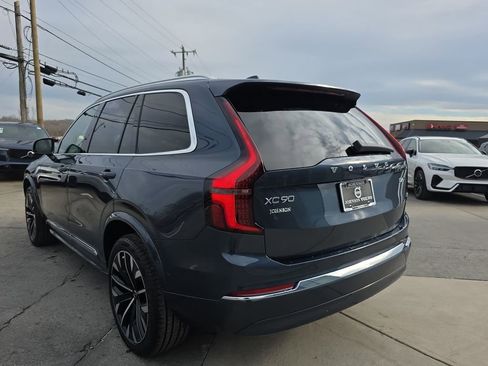 New 2026 Volvo XC90 B6 Ultra w/ Protection Package image 7