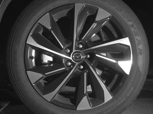 Used 2025 MAZDA CX-50 2.5 Hybrid w/ Premium Plus Pkg image 12