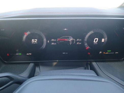 Used 2024 Dodge Charger R/T w/ Plus Group image 25