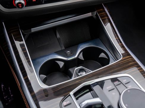 Certified 2025 BMW X7 xDrive40i image 28