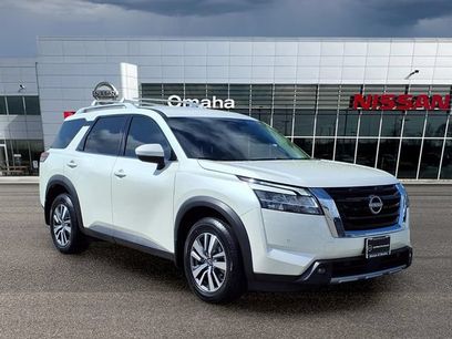 Certified 2024 Nissan Pathfinder SL