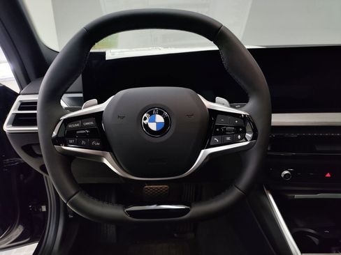 Used 2025 BMW 330i Sedan w/ Convenience Package image 15