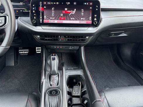 Used 2024 Dodge Charger R/T w/ Plus Group image 14