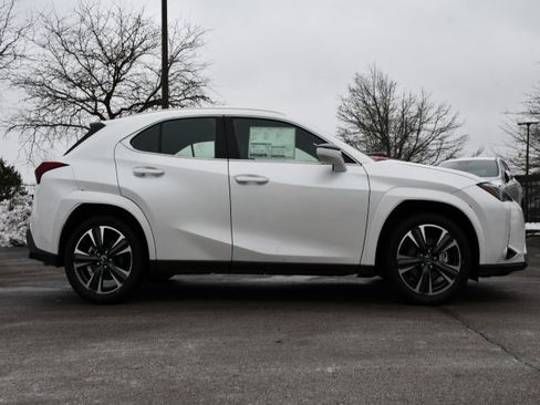 New 2025 Lexus UX 300h AWD image 8