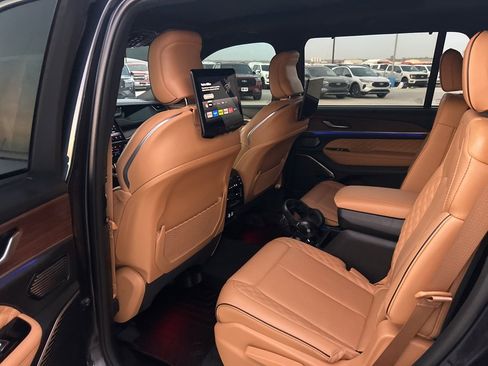 Used 2023 Jeep Grand Cherokee L Summit w/ Advanced Protech Group IV image 21