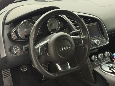Used 2009 Audi R8 V8 AWD/4WD image 16