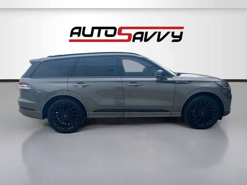 Used 2025 Lincoln Aviator Reserve w/ Equipment Group 201A AWD/4WD image 8