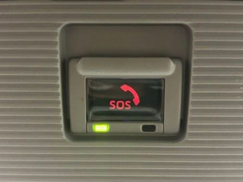 Used 2021 Toyota RAV4 XLE image 29