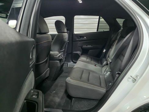 Used 2024 Honda Prologue EX image 15