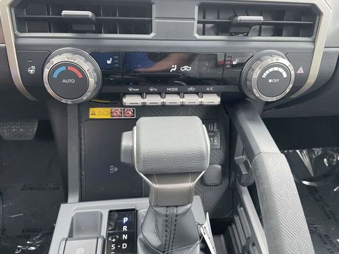 New 2026 Toyota Tacoma SR5 AWD/4WD image 40