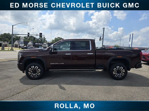 Certified 2024 GMC Sierra 2500 Denali Ultimate AWD/4WD image 6