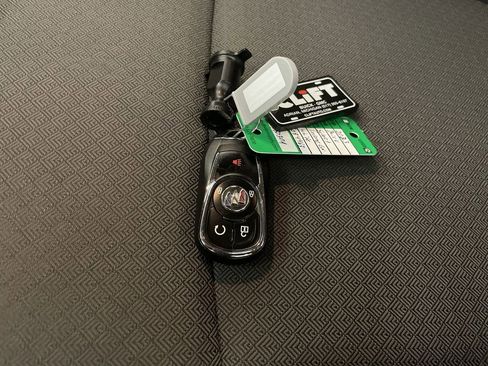 Used 2024 Buick Encore GX Preferred w/ Comfort Package image 27