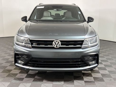 Used 2021 Volkswagen Tiguan SE R-Line FWD image 4