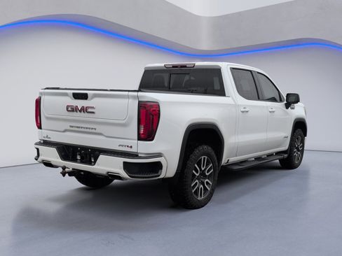 Used 2019 GMC Sierra 1500 AT4 w/ AT4 Premium Package image 3