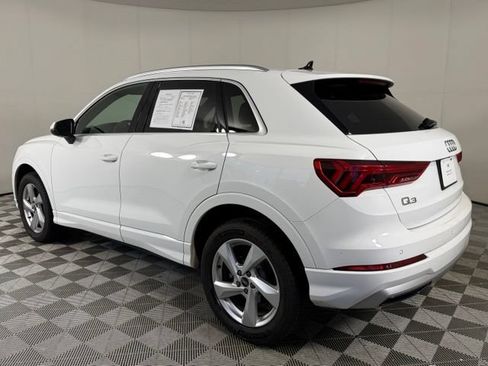 Used 2022 Audi Q3 2.0T Premium AWD/4WD image 9