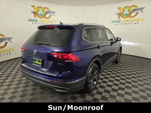 Used 2023 Volkswagen Tiguan SE AWD/4WD image 10