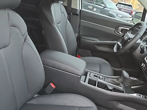 New 2026 Kia Sorento EX AWD/4WD image 8