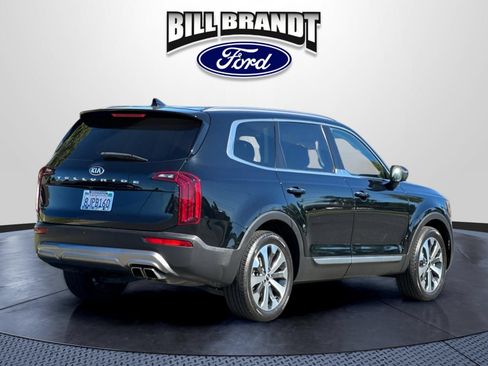 Used 2020 Kia Telluride S FWD image 3