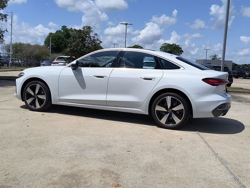 Used 2025 Audi A5 2.0T Premium AWD/4WD image 5
