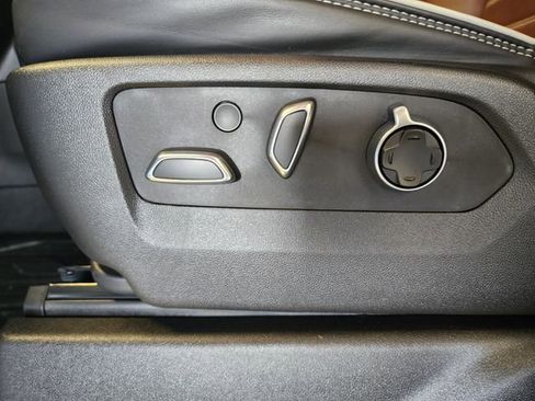 Used 2024 GMC Sierra 2500 Denali Ultimate image 14