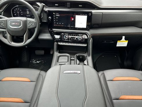 New 2026 GMC Sierra 2500 AT4 w/ AT4 Premium Plus Package AWD/4WD image 13