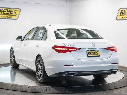 Used 2025 Mercedes-Benz C 300 4MATIC Sedan image 2
